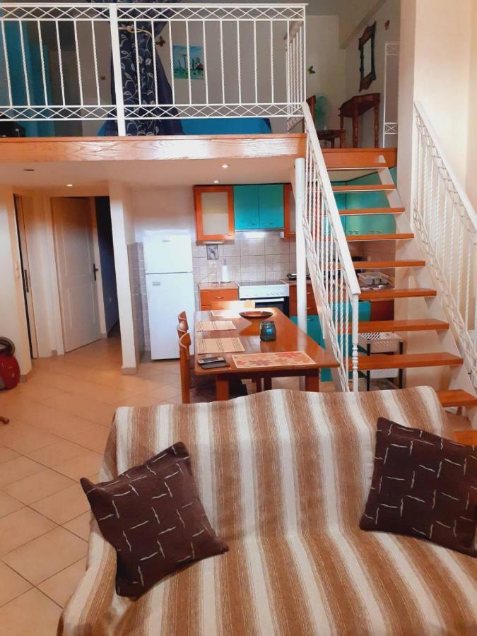 Tzil Home Kyparissía Eksteriør bilde